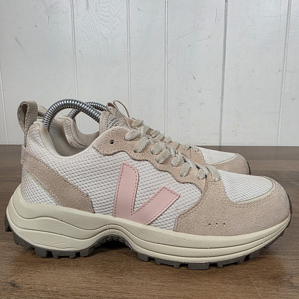 Veja Venturi Hexamesh Women’s 8 White Mesh Sneakers Suede With Pink “V”